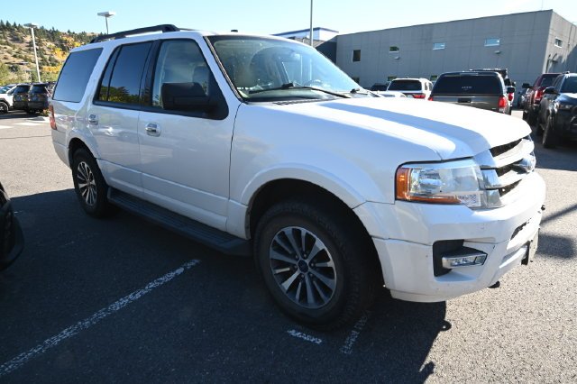 Used 2017 White Ford XLT image 6