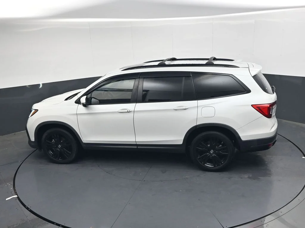 Used 2022 Platinum White Pearl Honda Special Edition image 23