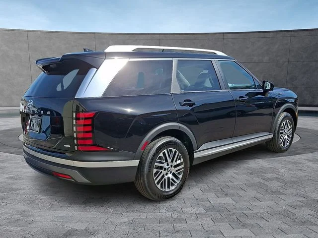 New 2026 Black Hyundai SEL image 7