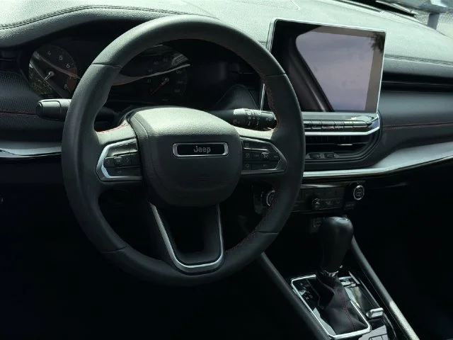 Used 2025 White Jeep Trailhawk image 8