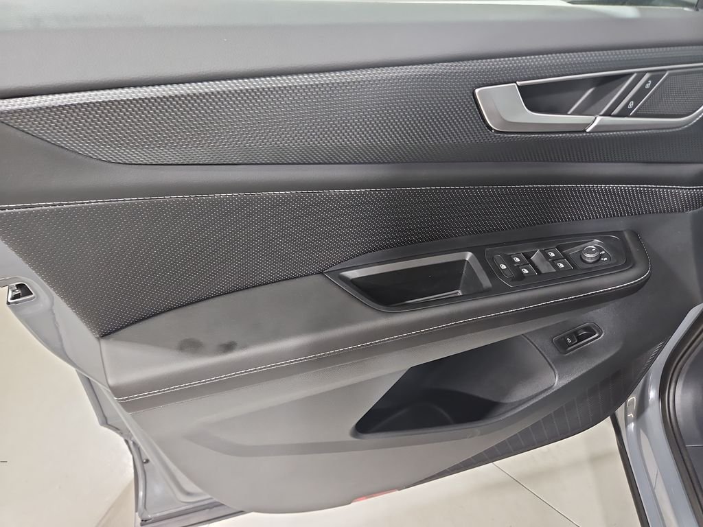 New 2026 Gray Volkswagen 2.0T SEL image 10