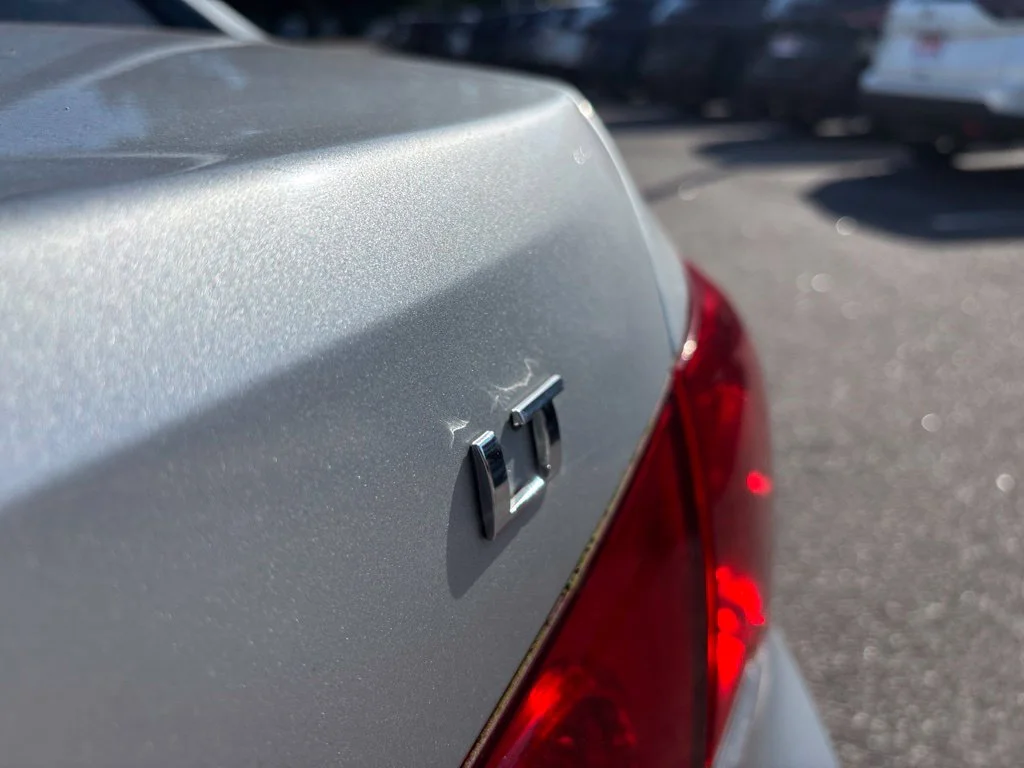 Used 2015 Silver Chevrolet 1LT image 16
