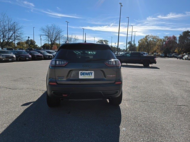2019 Jeep Cherokee Trailhawk photo 4