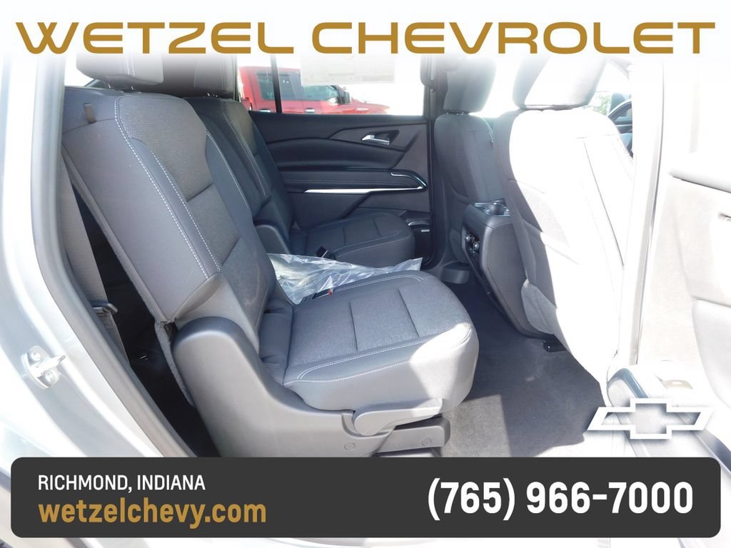 2027 Chevrolet Traverse LT - Photo 20