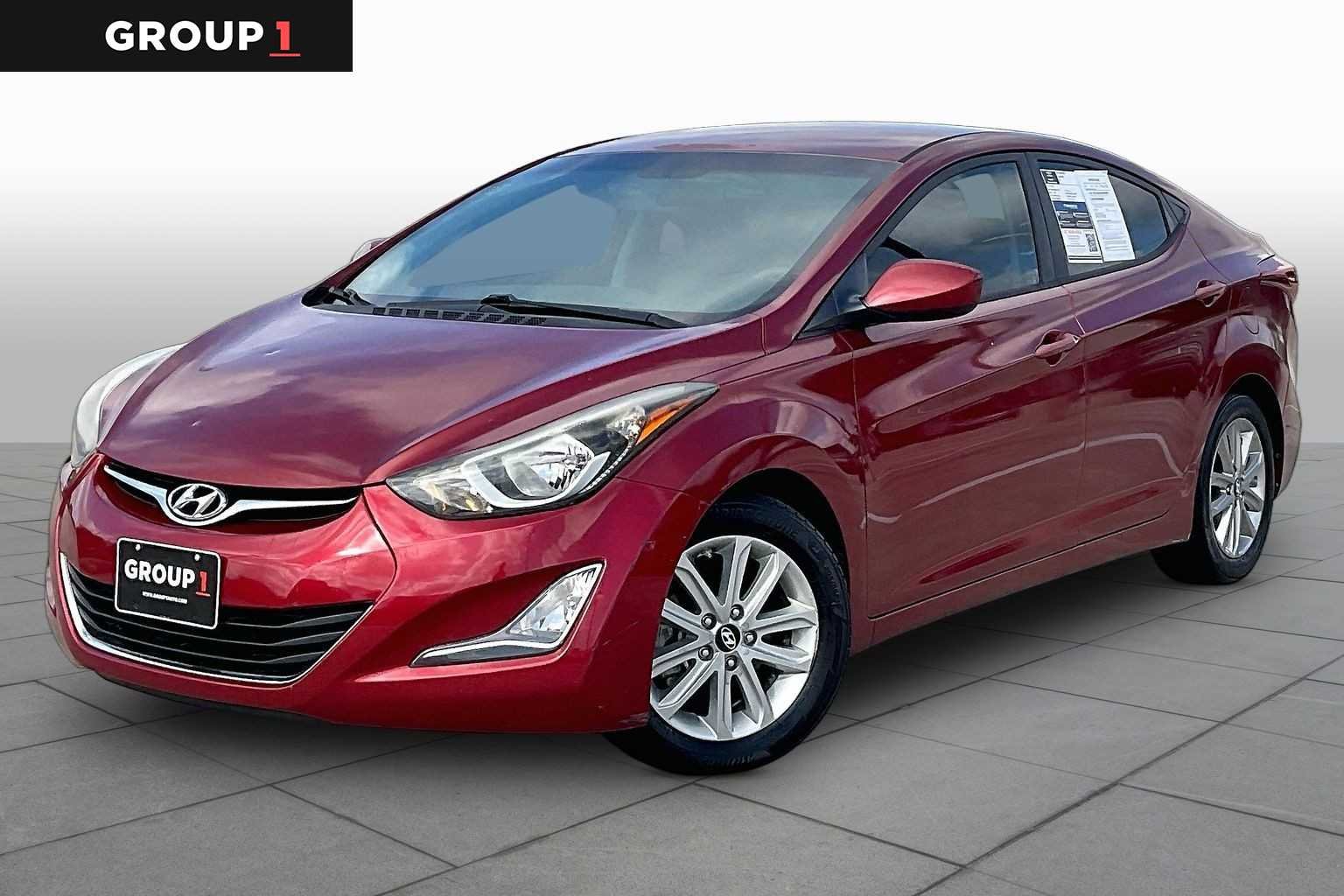 Pre-Owned 2016 Hyundai Elantra SE