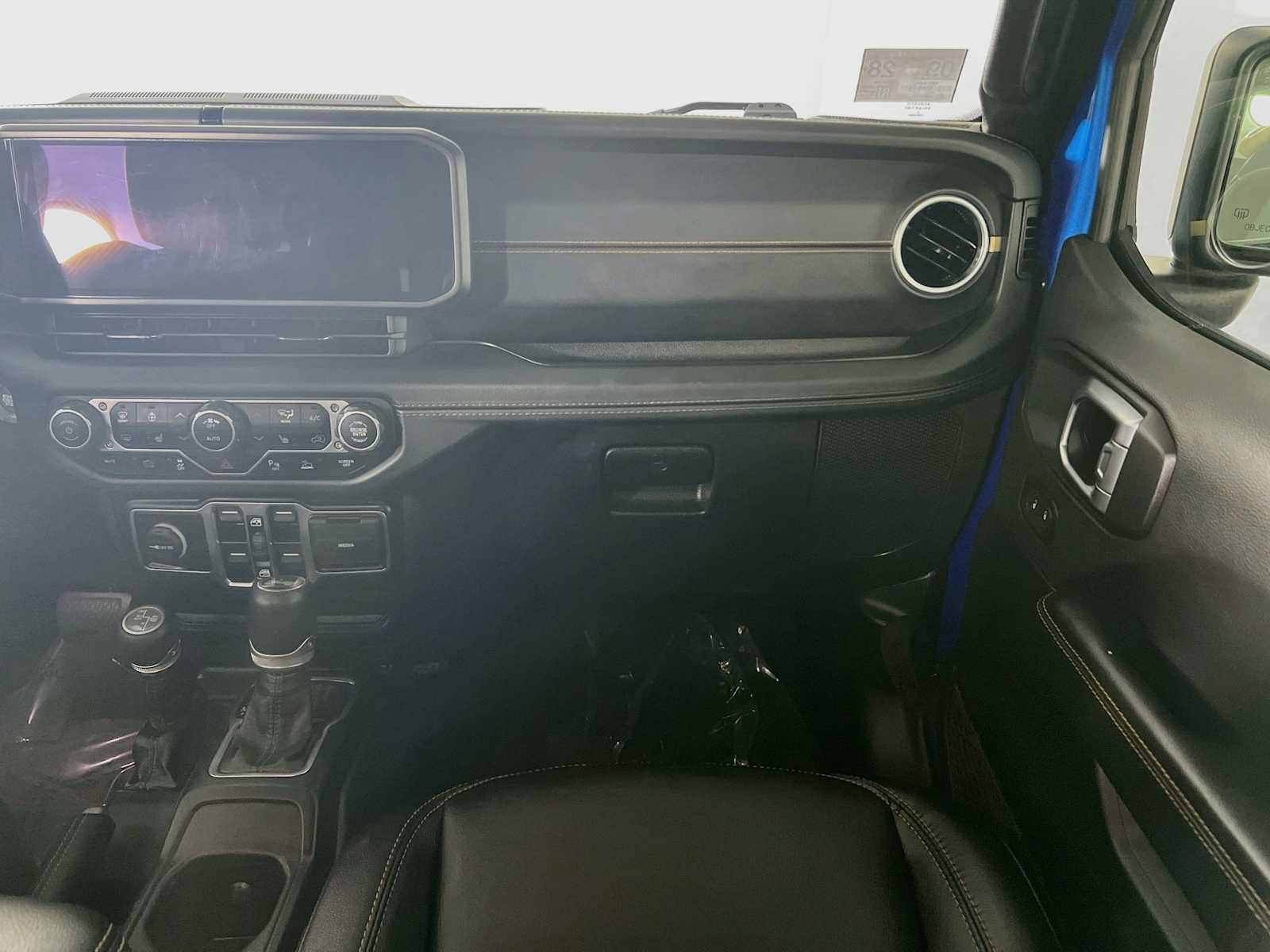 Used 2024 Hydro Blue Pearlcoat Jeep Sahara image 24