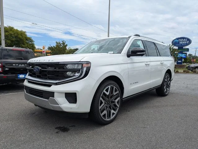 New 2026 Star White Metallic Tri-Coat Ford Platinum image 42