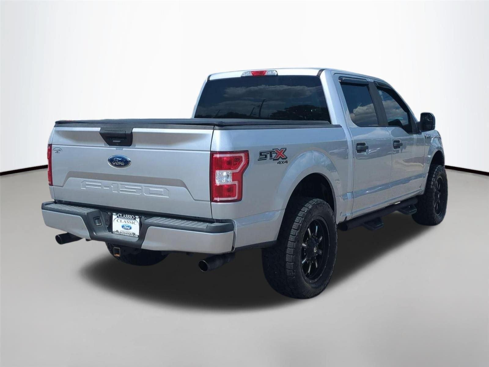 Used 2018 Ingot Silver Ford XL image 5