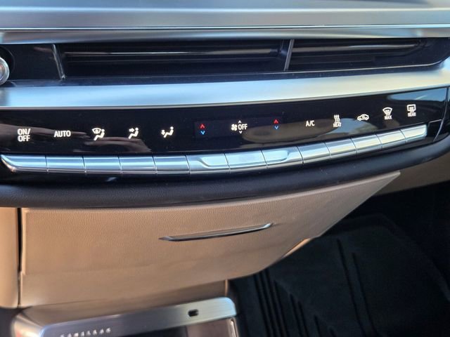 2025 Cadillac LYRIQ Luxury 3 - Photo 24