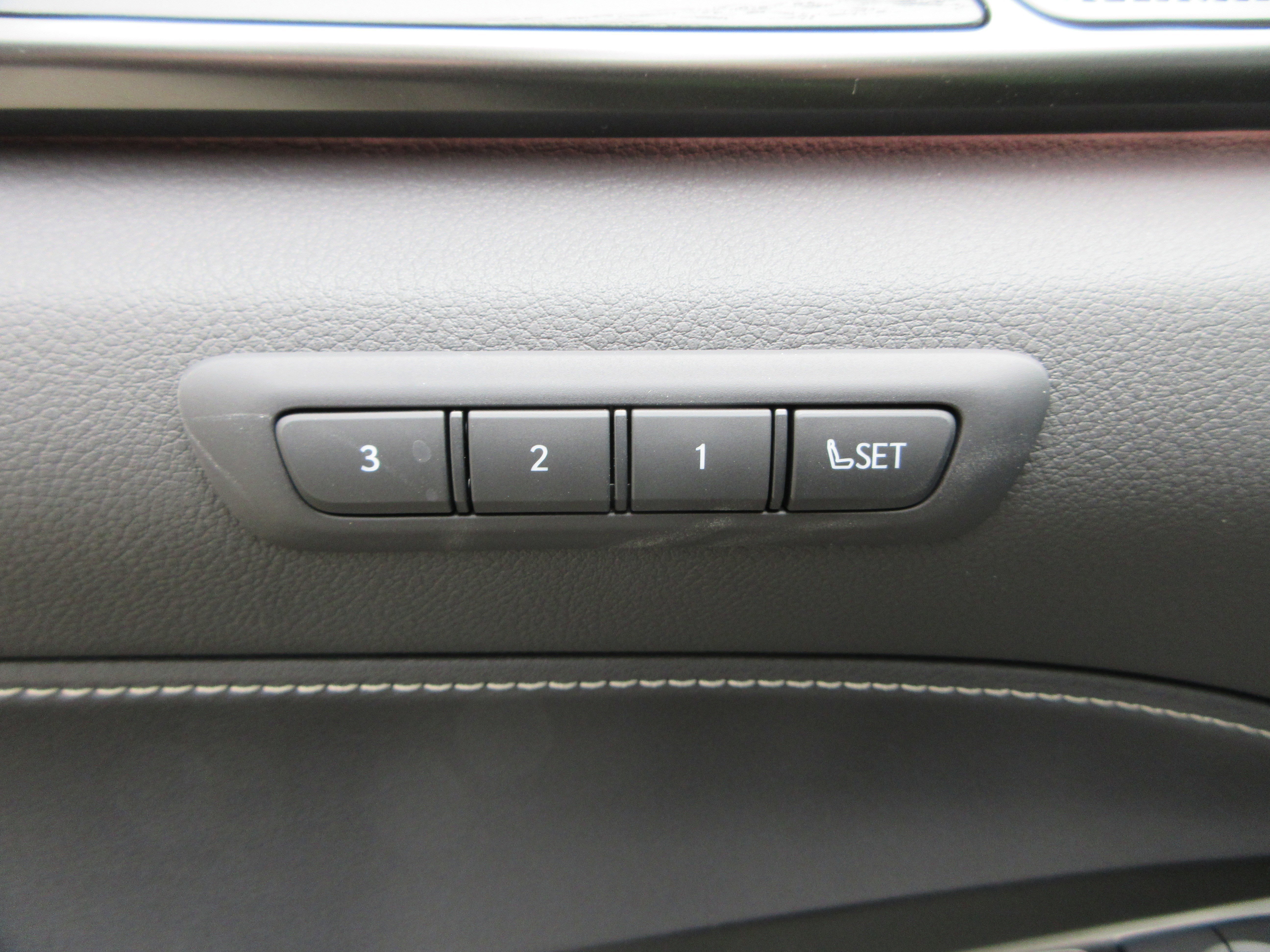 2026 Lexus NX 450h+ Luxury - Photo 27
