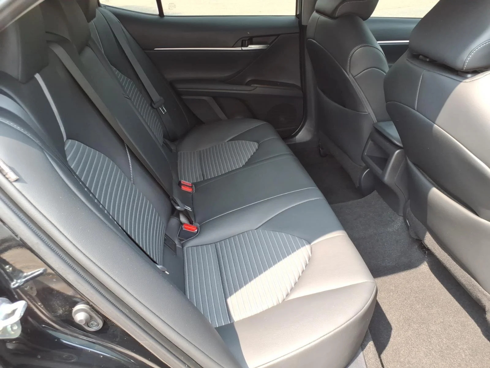 Used 2023 Midnight Black Metallic Toyota SE image 24