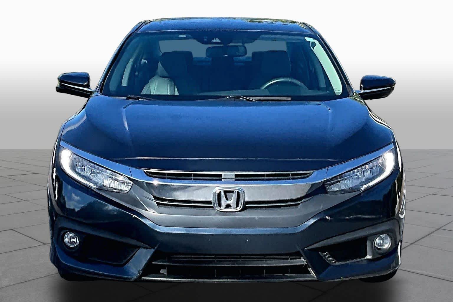 Certified Used 2017 Cosmic Blue Metallic Honda Touring image 4