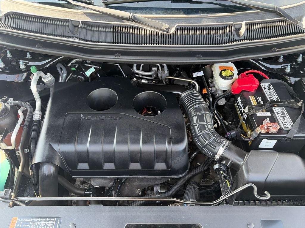 Used 2018 Black Ford Limited image 22