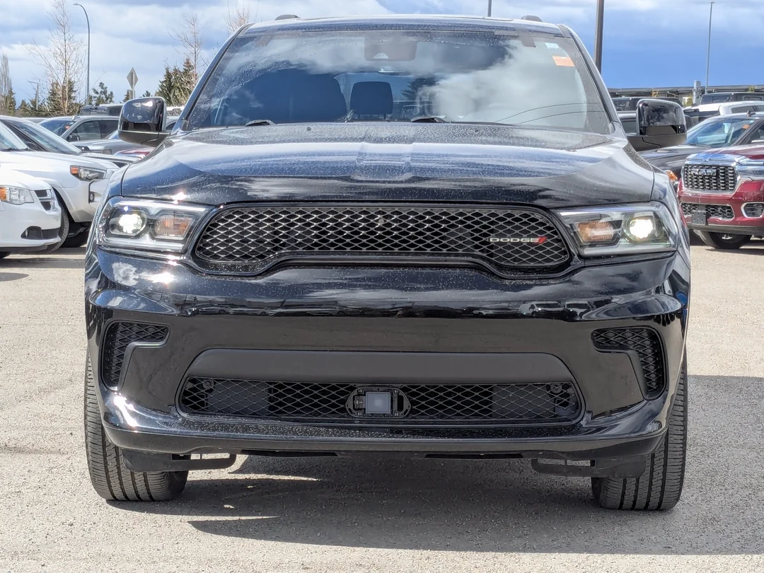 Certified Used 2024 Black Dodge SXT Plus - - AWD - Blacktop Pkg - 3rd-Row Seating (7-Pass) - Power Sunroof & More! image 3