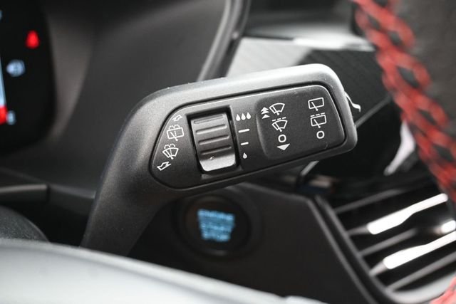 Used 2025 Gray Metallic Ford ST-Line image 18