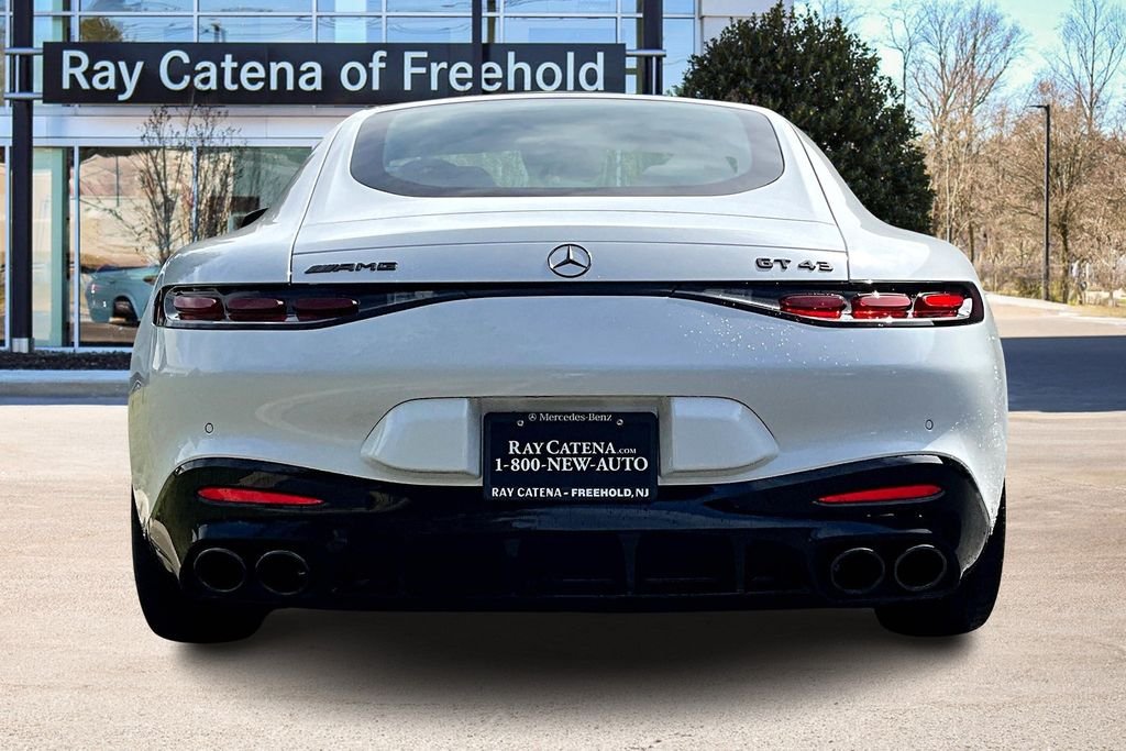 New 2026 MANUFAKTUR Moonlight White Metallic Mercedes-Benz Base image 4