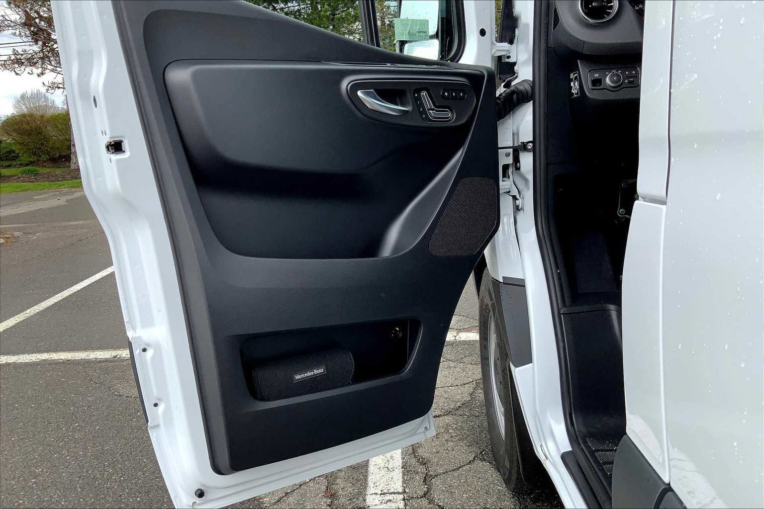 2025 Mercedes-Benz Sprinter Cargo Van Base - Photo 14