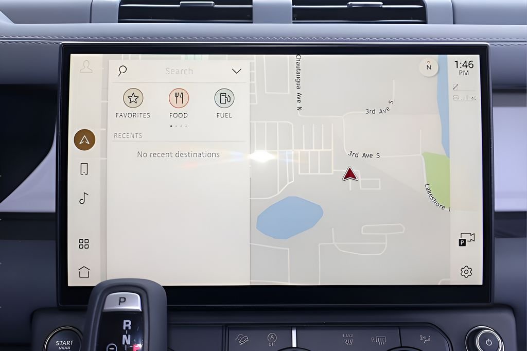 New 2026 Fuji White Land Rover X-Dynamic SE image 24