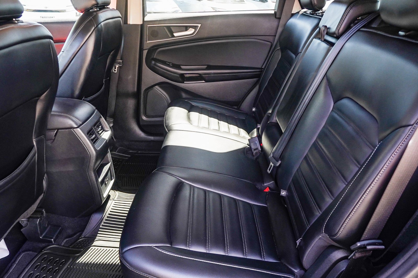 Used 2022 CARBONIZED GRAY M FORD TRUCK SEL image 20