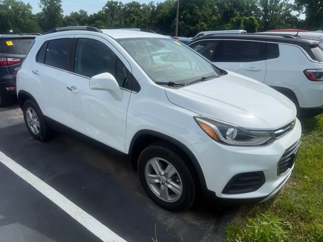 Used 2020 SUMMIT WHITE Chevrolet LT image 1
