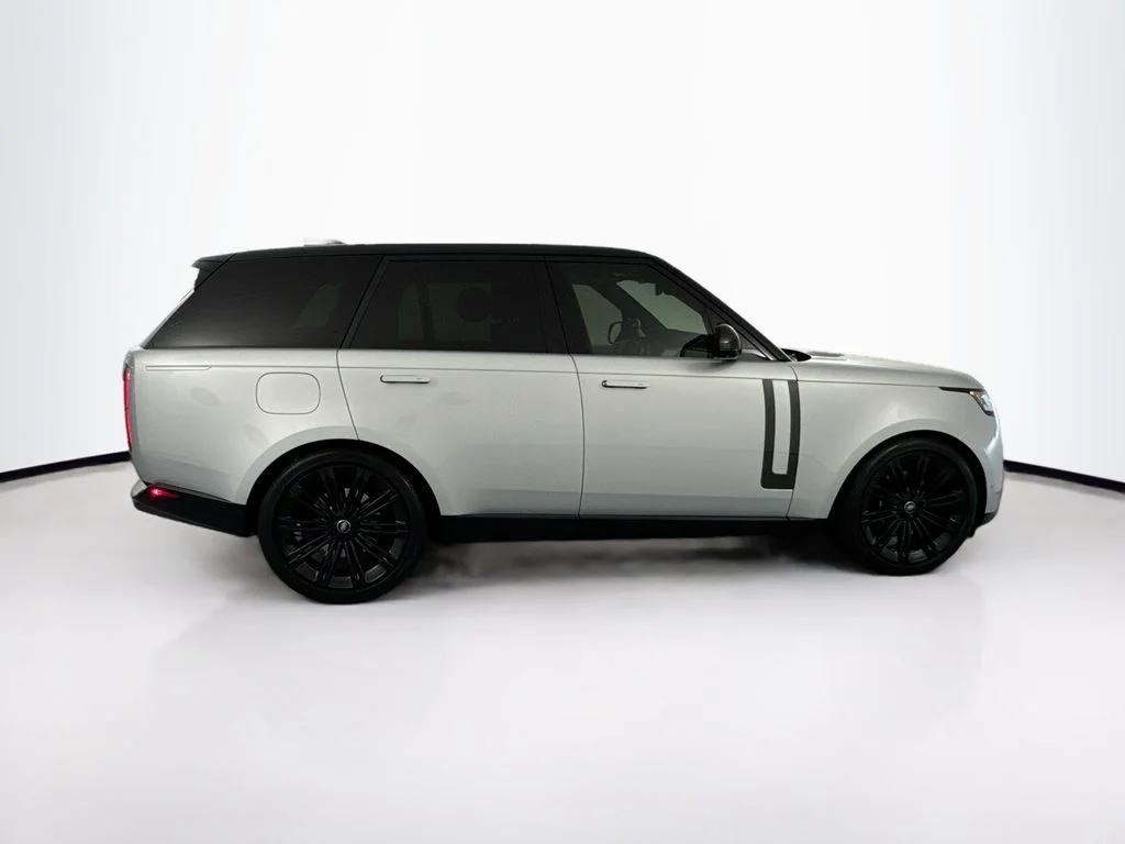 Certified Used 2024 Silver Land Rover SE image 4