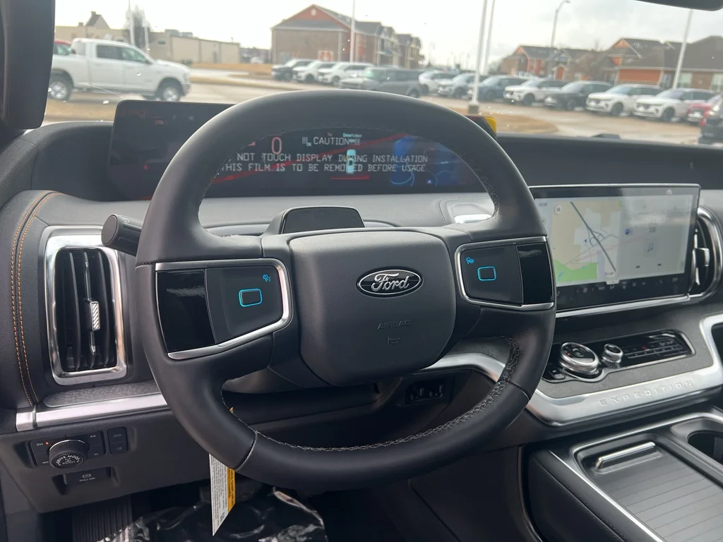 New 2026 Star White Metallic Tri-Coat Ford Tremor® image 13