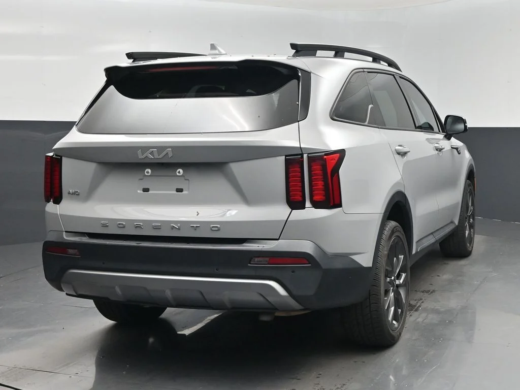 Certified Used 2022 Gray Kia X-Line EX image 11