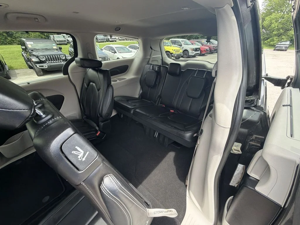 Used 2023 Gray Chrysler Touring L image 22