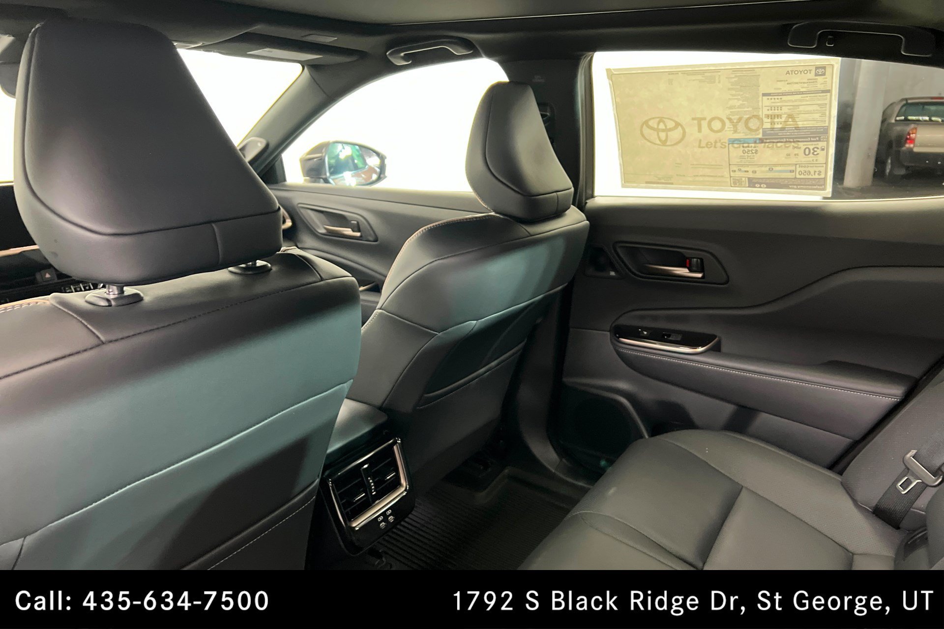 Used 2024 Summit White Buick Sport Touring image 117