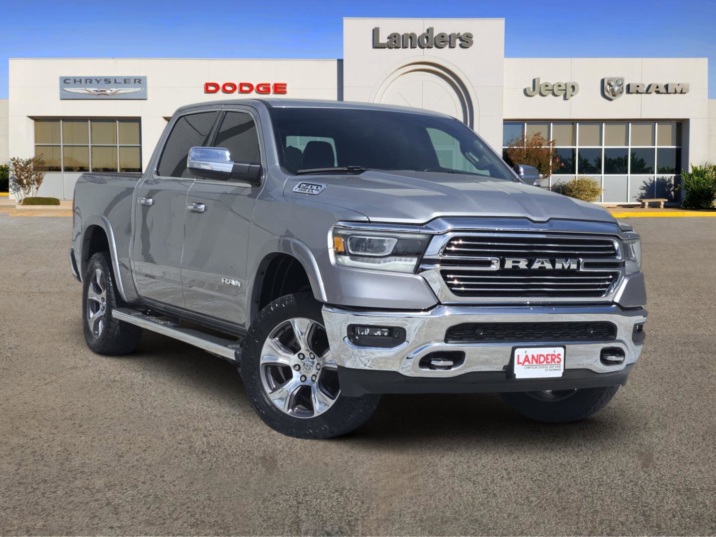 2020 RAM 1500 Laramie 4x4 Crew Cab 5'7's photo