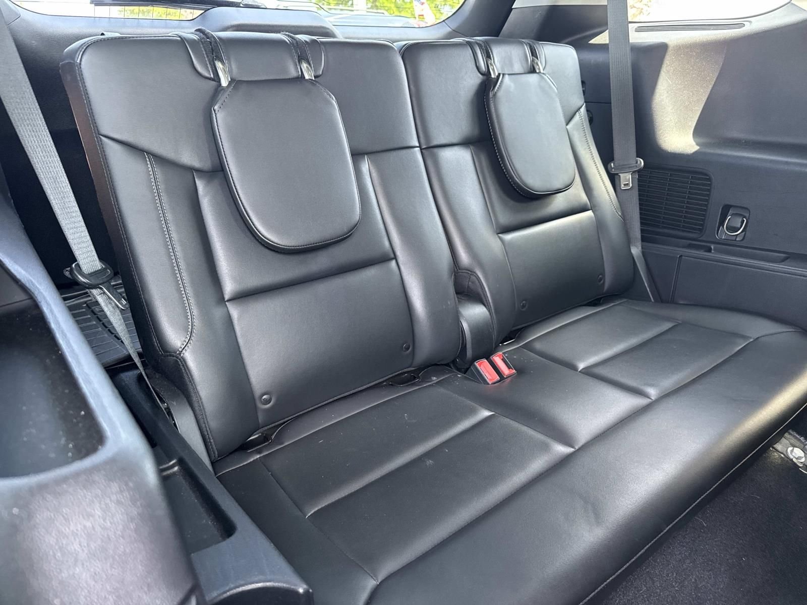 Used 2022 Black Ford XLT image 10