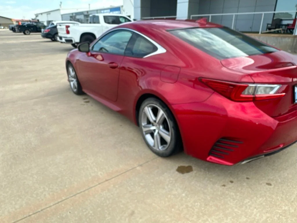 Used 2016 Red Lexus 200t image 27