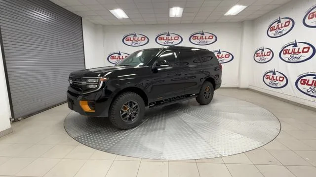 New 2027 Agate Black Metallic Ford Tremor image 6