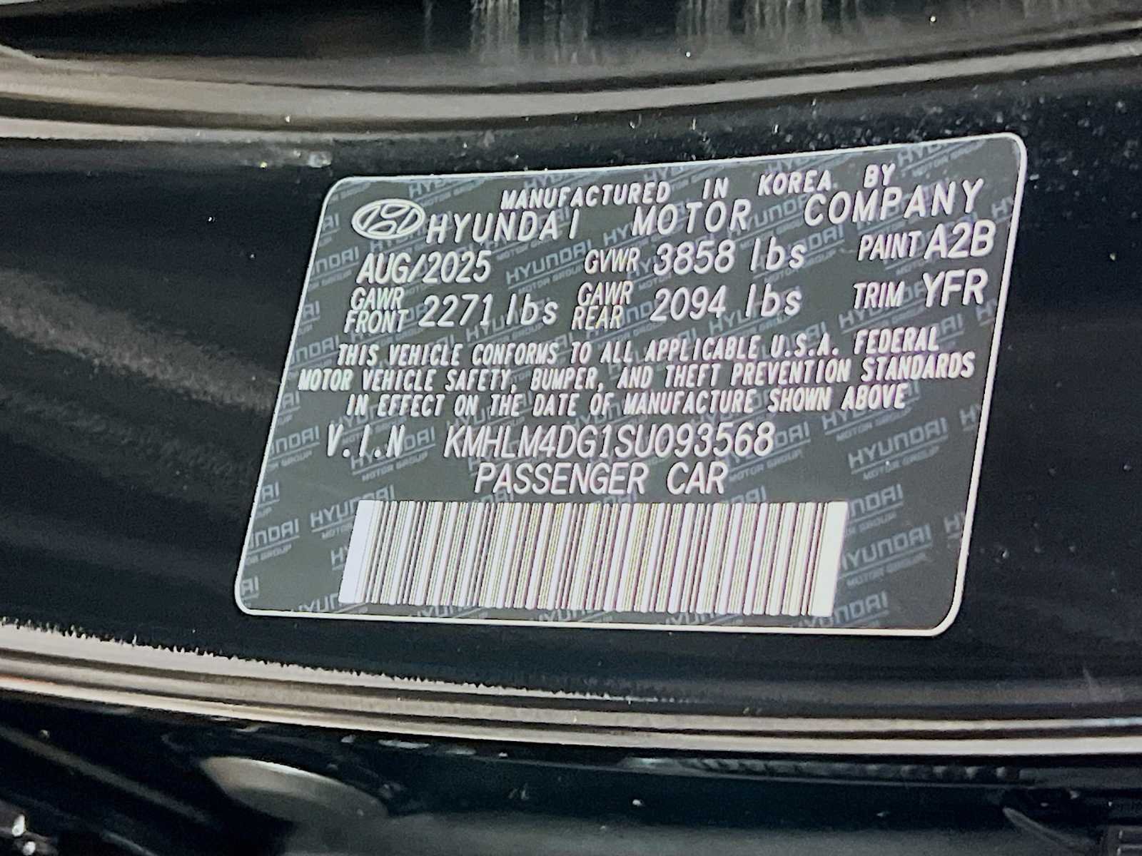 Used 2025 Abyss Black Hyundai SEL Sport image 30
