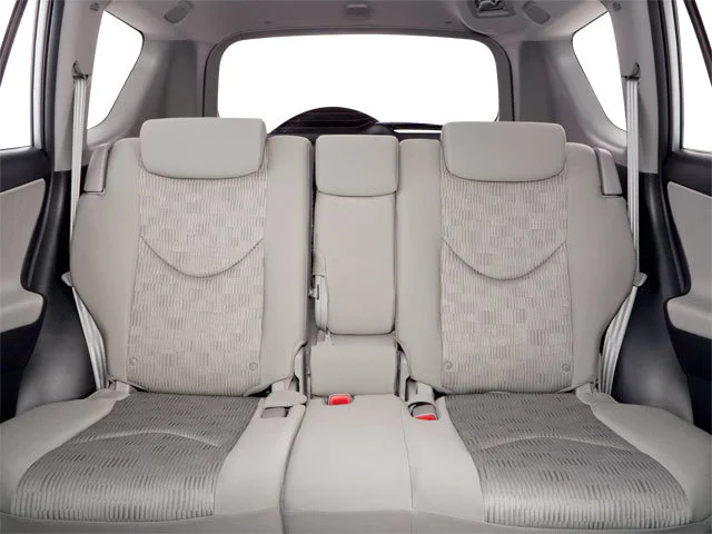 Used 2010 Blizzard Pearl Toyota Ltd image 19