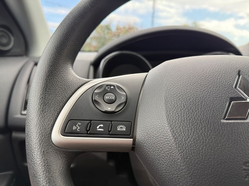 Used 2026  Mitsubishi 2.0 ES image 24