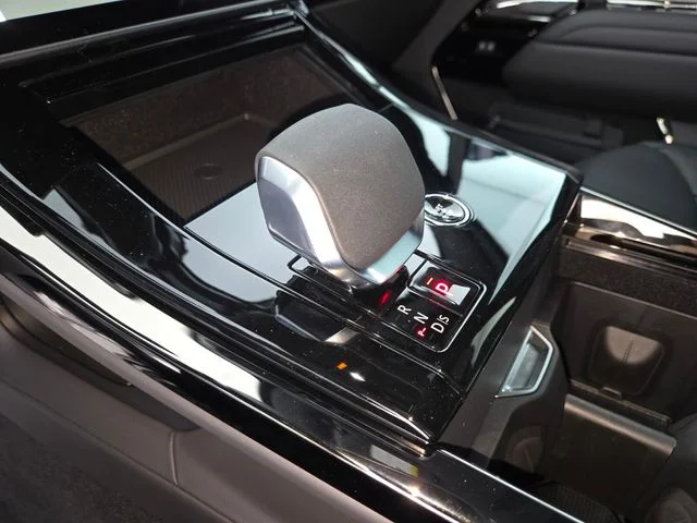 2026 Land Rover Range Rover Sport SE - Photo 23
