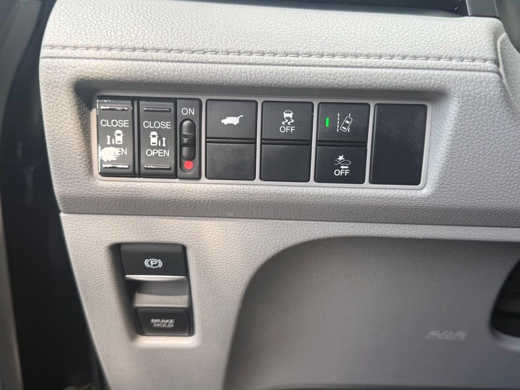 Used 2020  Honda EX-L image 26