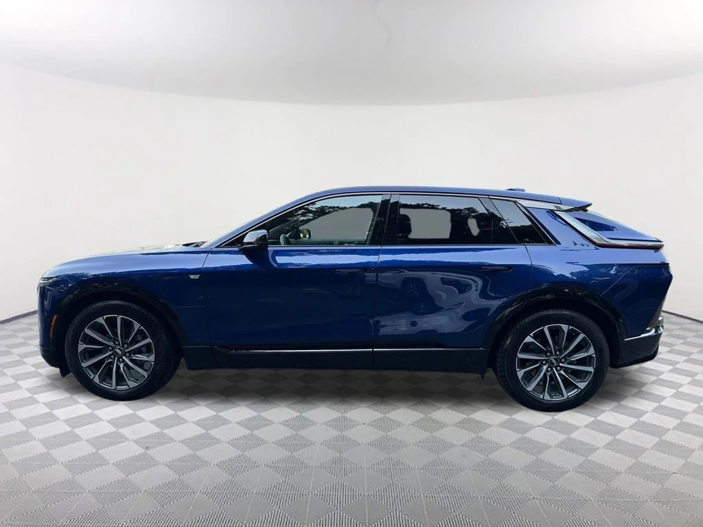 Used 2024 Blue Cadillac Sport image 8