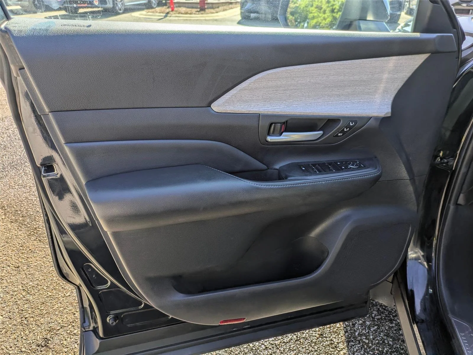 Used 2024 Midnight Black Metallic Toyota Limited image 10