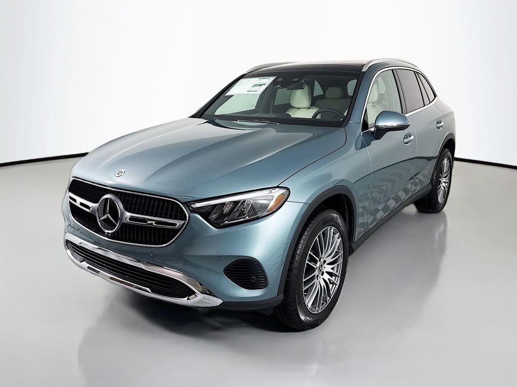 2026 Mercedes-Benz GLC GLC 300 4MATIC's photo