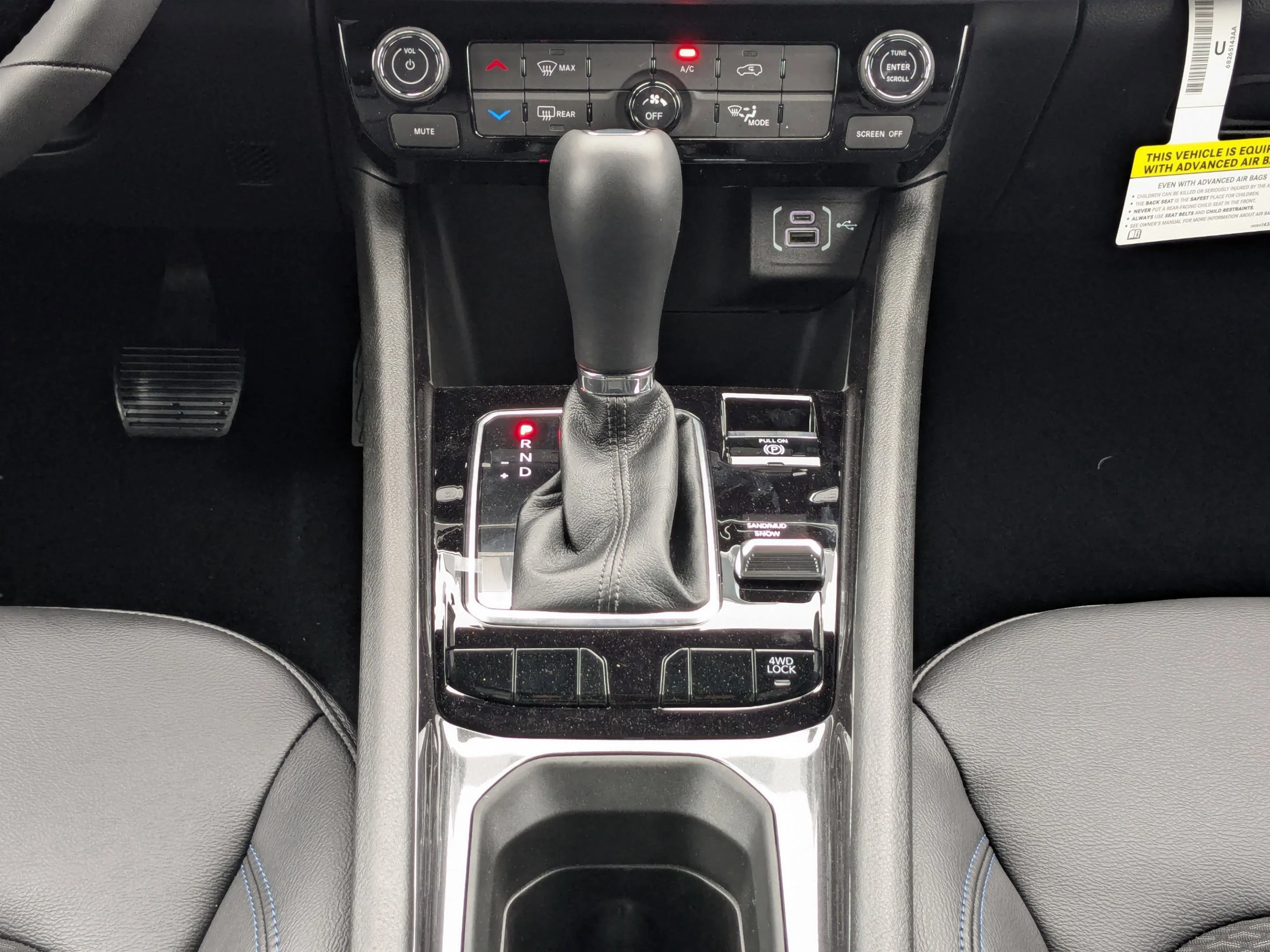 2025 Jeep Compass Latitude - Photo 19