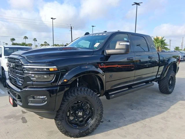 New 2026 Diamond Black Crystal Pearl-Coat Exterior Paint RAM Laramie image 3