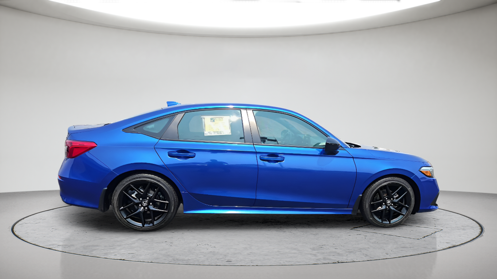 Used 2024  Honda Sport image 3
