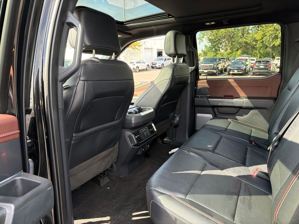 Used 2022 Black Ford Lariat image 20