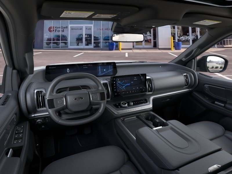 New 2026 Oxford White Ford Platinum image 10