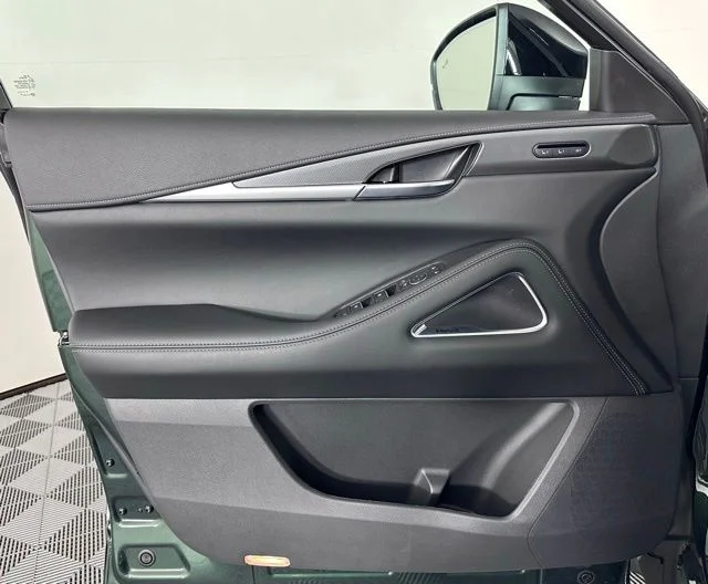 New 2027  INFINITI LUXE image 13