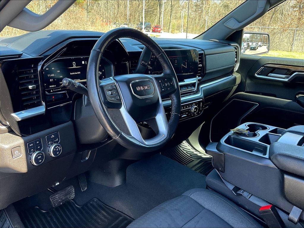 Used 2022 Blue GMC Elevation image 8