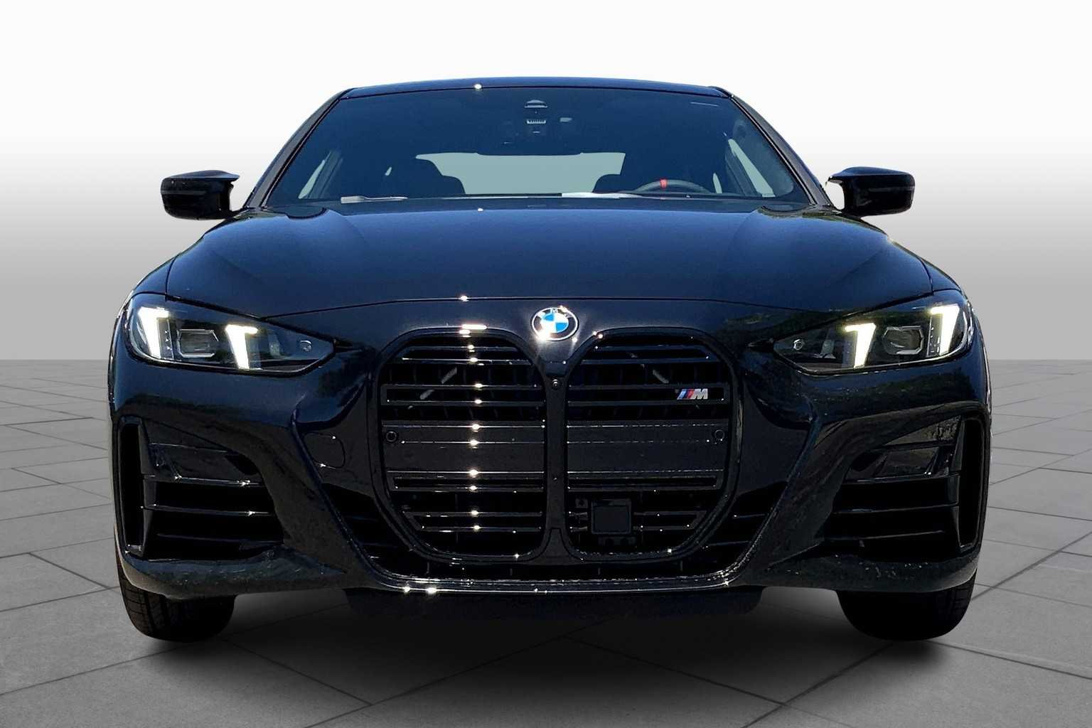 Certified Used 2026 Black Sapphire Metallic BMW M440i xDrive image 3