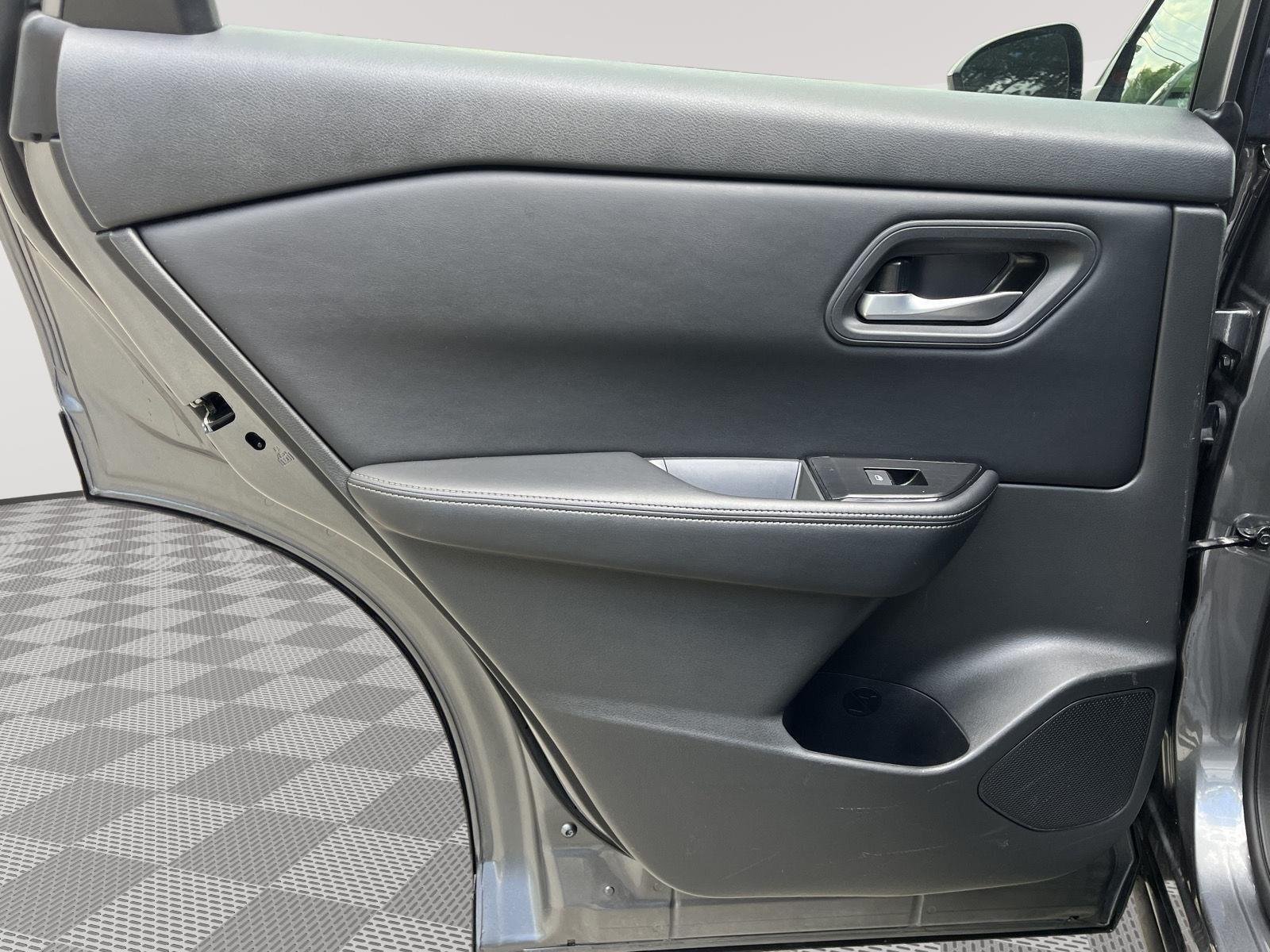 Used 2025 Gun Metallic Nissan SV image 11